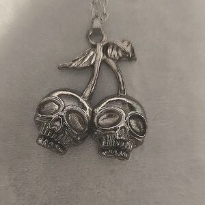 Silver Skull Pendant Necklace